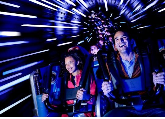 hyperspace mountain star wars attracktion disneyland parijs
