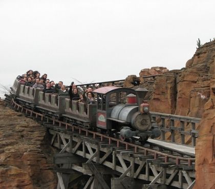 faszinierende Bilder Big Thunder Mountain on ride Disneyland