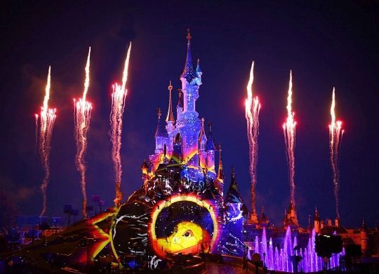 disney illuminations disneyland gruppenreise disneyland paris