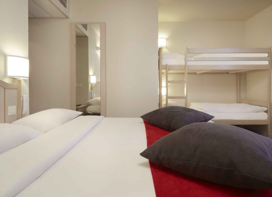 Vier-Bett-Zimmer Hotel Campanile Disney