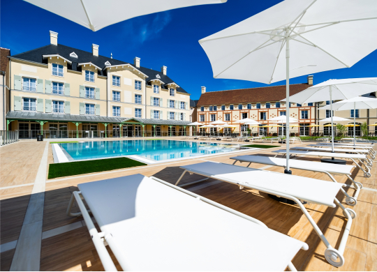 Hotel mit Schwimmbad Disneyland Paris