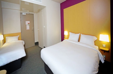 Drei-Bett-Zimmer Hotel B&B